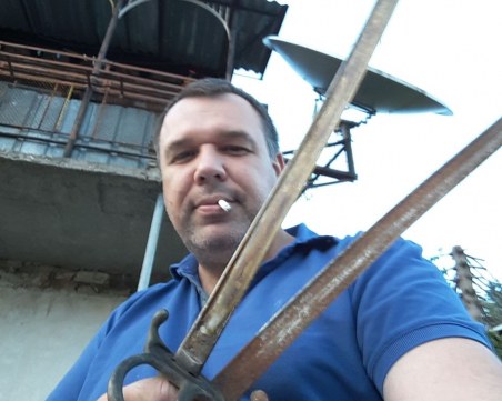 Наркопринцесата Фафа се върна при първата си любов- Карамана, но съдбата / полицията/  отново ги раздели