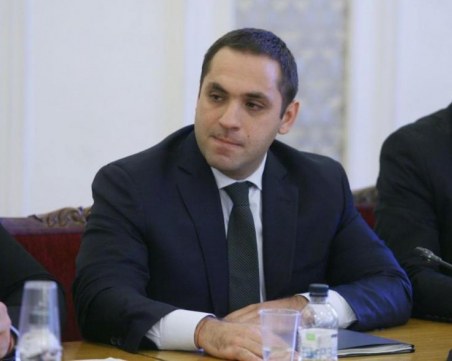 Караниколов с прогноза за икономическото възстановяване на България