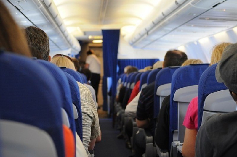 Опасно ли е пътуването със самолет по време на пандемия?