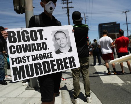 Местят убиеца на Флойд в друг затвор заради смъртни заплахи