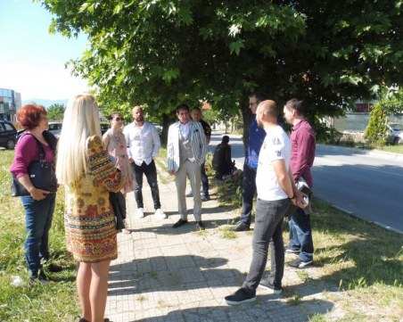 Община Стамболийски взе терен, ограден от Атанас Мавродиев, той плаши със съд и прокуратура