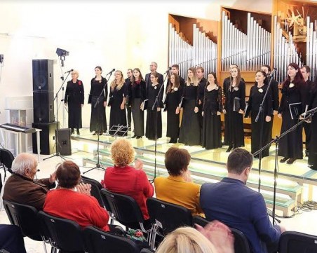 Пловдивски хор с награда от Ниш, участва и в онлайн концерт в Сибир