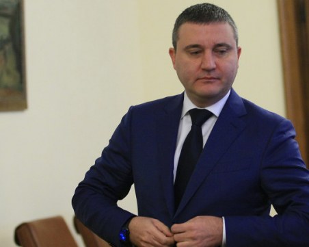 Горанов: Ако Божков има доказателства да ги дава и да приключва с този панаир