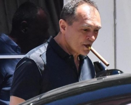 Божков пита от Дубай: Ще ме подкрепите ли за нов политически проект