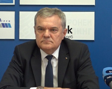 ПП АБВ: Българските пилоти ще бъдат обучавани в САЩ при унизителни условия