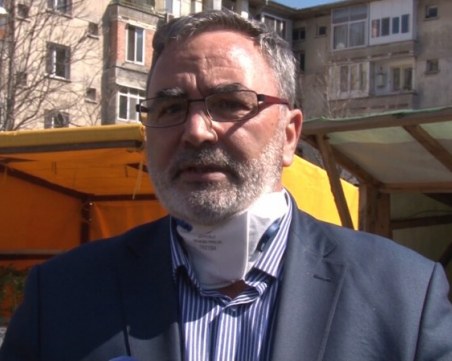 Ангел Кунчев от Пловдив: Ограниченията по границите остават до 15 юни