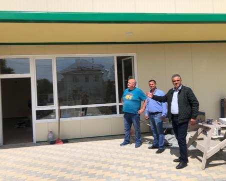 До седмици приключва строежът на новия Младежки дом в с. Крислово