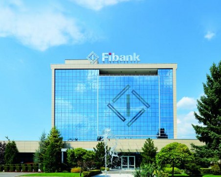 Държавата купува дял от ПИБ заради чакалнята на еврозоната