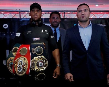 Кобрата и другите пречки пред мача, който цял свят чака