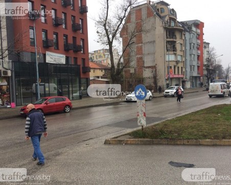 Правят две пешеходни пътеки на невралгични места в Пловдив