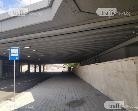 Първи теч в подлеза на 