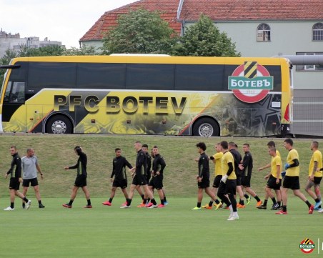 Юноши сменят двама титуляри в Ботев за мача с Лудогорец
