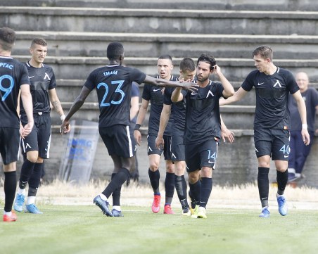 Левски с първа победа навън от 11 месеца, постигна я в Пловдив