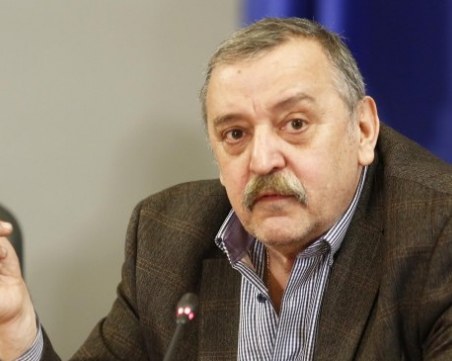 Кантарджиев: Има повече случаи, защото не бяха спазени правилата