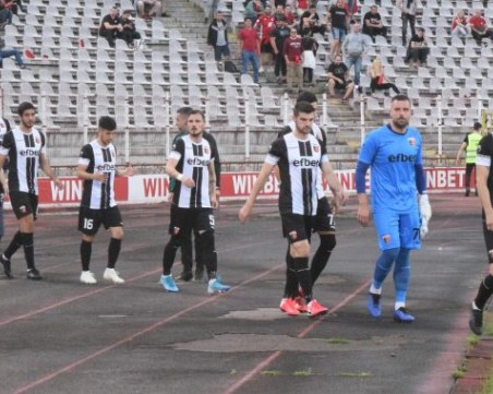 Промениха часа на мача на Локо