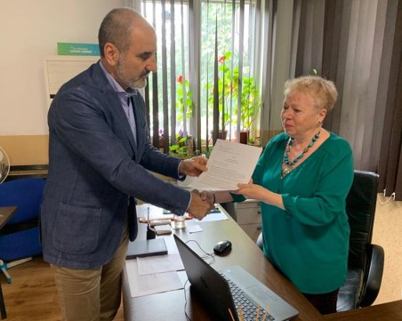 Цветан Цветанов подаде заявление за напускане на ГЕРБ, критикува партията