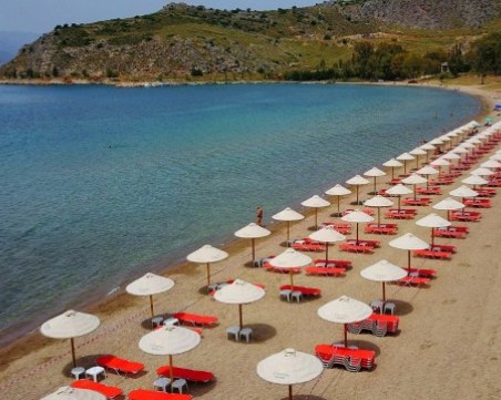 Гръцките хотели в недоумение за здравните мерки, които трябва да спазват