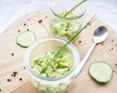 Бързо и лесно: Освежаваща ябълкова салата