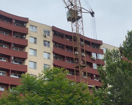 Великата китайска стена! 10 години мизерия и мръсотия и 5 въпроса, на които общината няма отговор