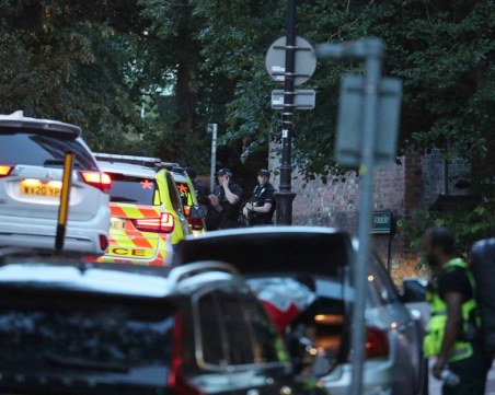 Кървава баня край Лондон! 25-годишен вилня в парк, уби трима души