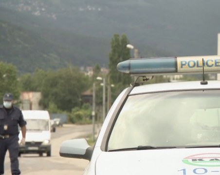 Още по-строги мерки в едно от огнищата на COVID-19 у нас – ограничават цялото движение