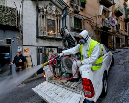 Откриха огнище на COVID-19 сред българи в град до Неапол