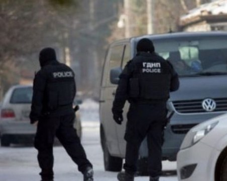 Акция! Разбиха престъпна група за разпространение на наркотици у нас