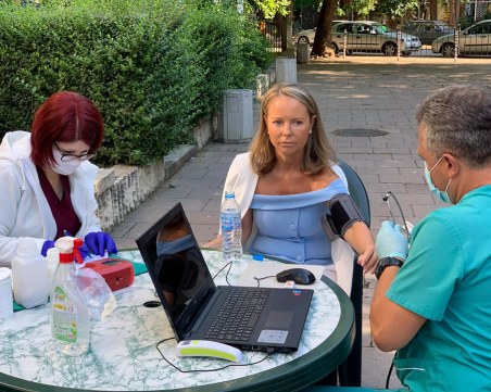 Дани Каназирева се включи в капания за кръводаряване