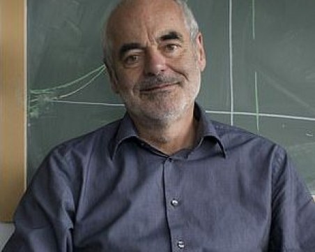 Експерт разкри каква е вероятността здрави хора под 50 да починат от вируса