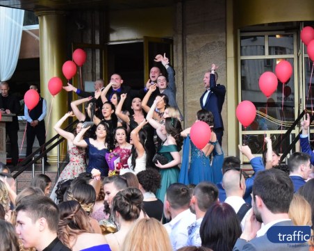 Полиция влиза в пловдивските хотели, следи абитуриентите