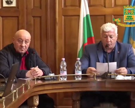 Община Пловдив може да си върне акциите в Панаира, загатна кметът