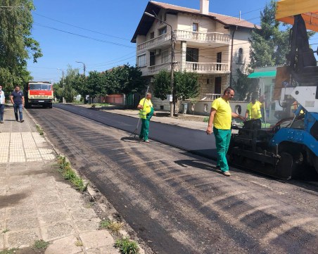Продължават ремонтите в Куклен