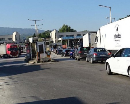 До Гърция - само през Кулата или Маказа