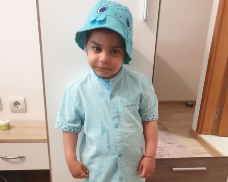 Локо се включи в благородна кауза преди финала - събра 1400 лева за малкия Дари