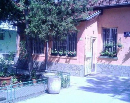 Засилват охраната на комплекса за социални услуги в Пловдив след снощния кървав екшън