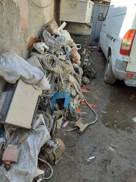 Пловдивчанин отнесе глоба заради натрупани боклуци