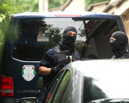 Арестуваха бивш служител на МВР, приближен до Божков