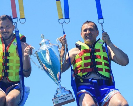 Локо занесе Купата на морето