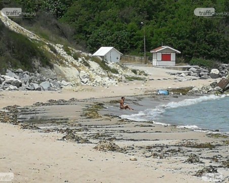 Дъжд и гръмотевици и днес, по морето - слънце