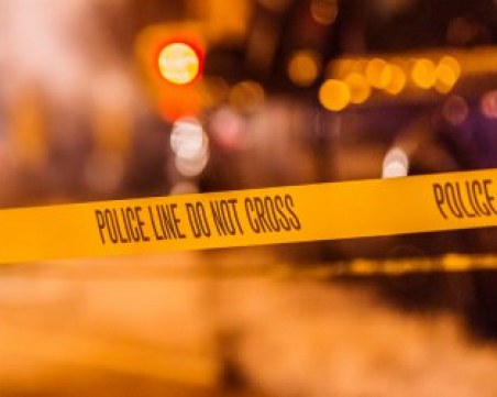 Двама загинали и осем ранени при стрелба в дискотека