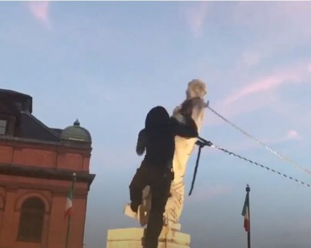 Навръх 4 юли: Изхвърлиха в морето статуя на Христофор Колумб в Балтимор
