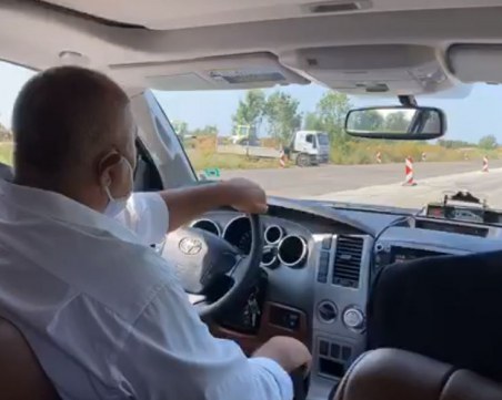 Премиерът: От София и Пловдив вече се стига до Слънчев бряг без светофари