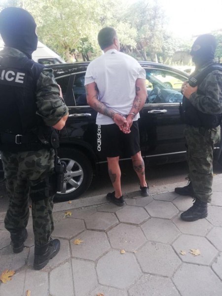 Приближените на Божков, задържани при спецакция, остават в ареста