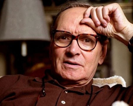 Почина Енио Мориконе