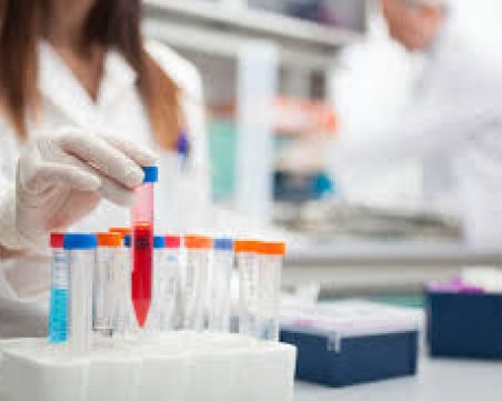 Тестват върху пациенти от 150 града лекарство за превенция срещу коронавирус