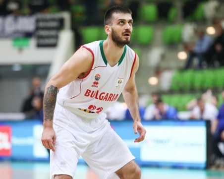 Баскетболният национал Станимир Маринов е с COVID-19
