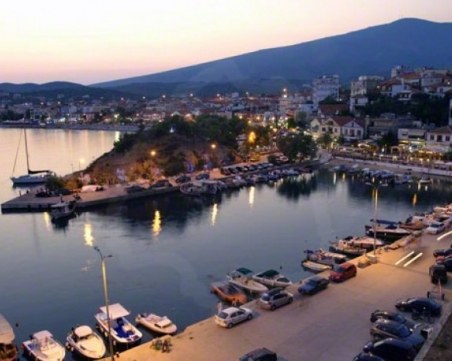 След тест на границата с Гърция: Български туристи положителни на COVID-19