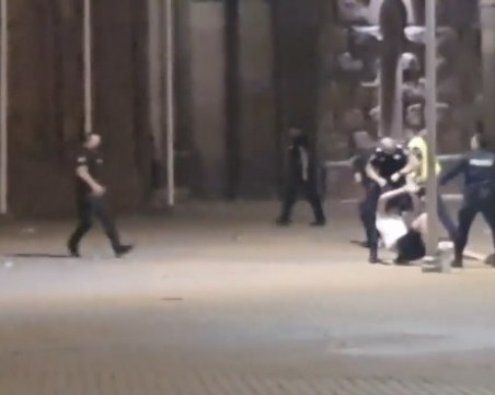 Битият студент от полицията бе настанен в Пирогов, под охрана е