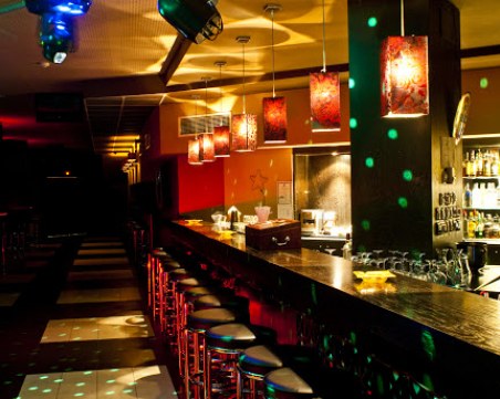 Нощният развлекателен бранш се нуждае от спешна подкрепа, зоват от две асоциации в сектора