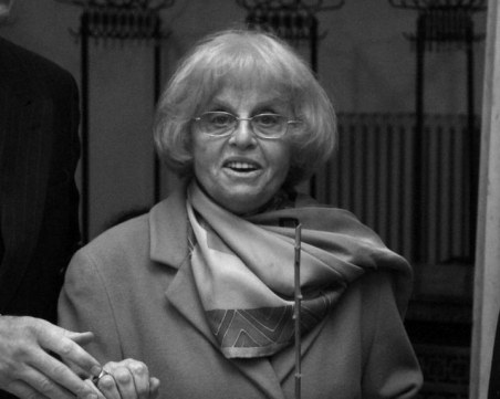 Почина първият директор на Националната гимназия за древни езици и култури